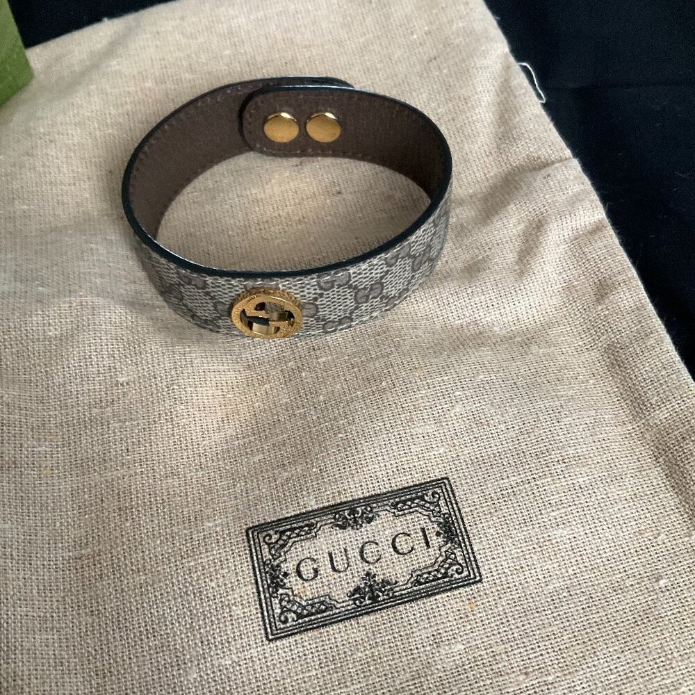 Gucci Trademark Beige GG Supreme Leather Bracelet